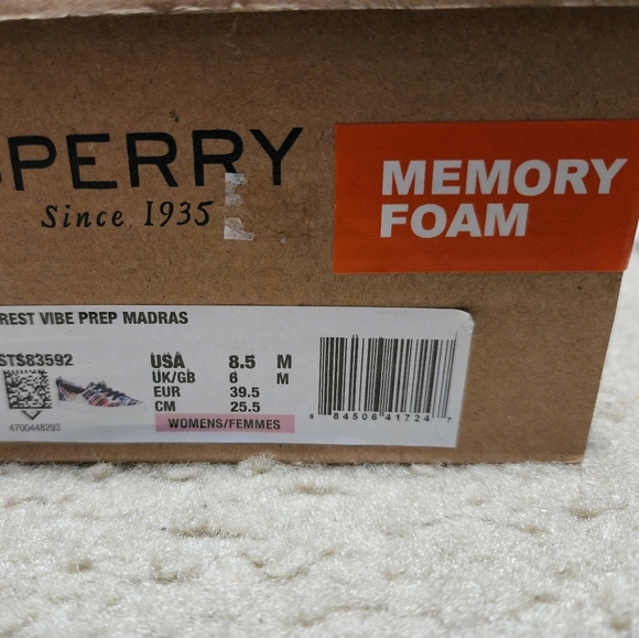 Sperry shoes - Picture 5 of 5